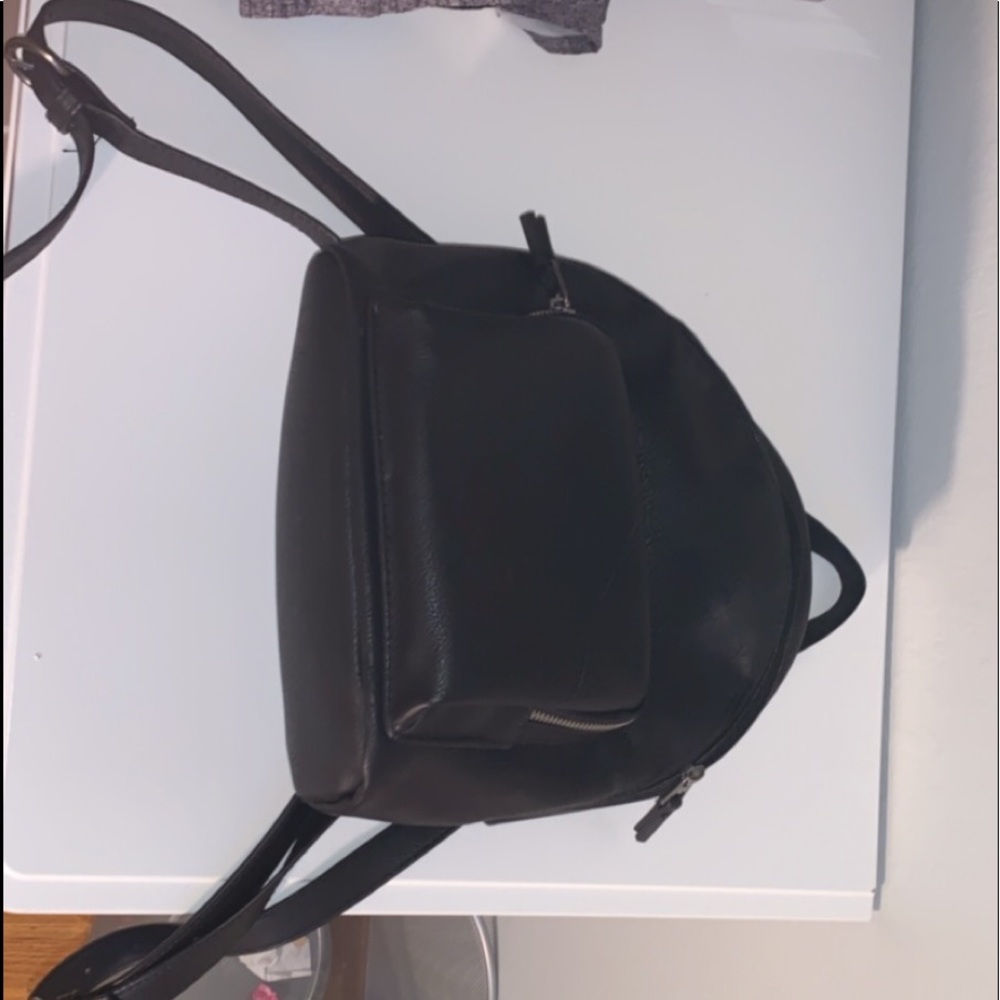BLACK MINI BACKPACK